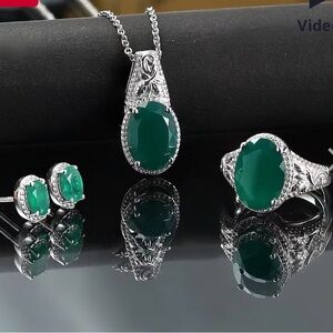 Set of 3 Karis Verde Onyx 12.20 ctw Floral Stud Earrings, Ring , Pendant